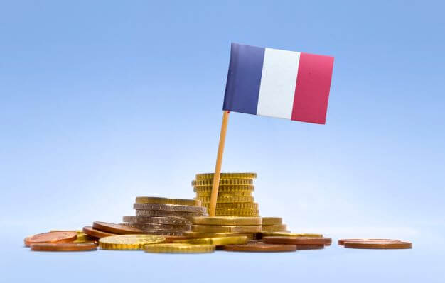A la hora de invertir en acciones francesas, nosotros recomendamos hacerlo a través de las nominativas puras